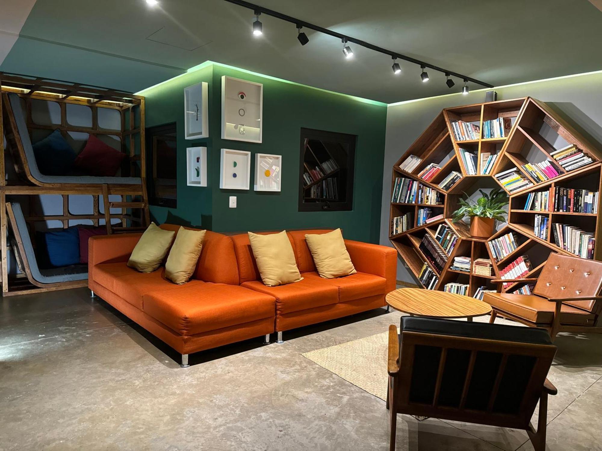 Hotel Ola Chapultepec 瓜达拉哈拉 外观 照片