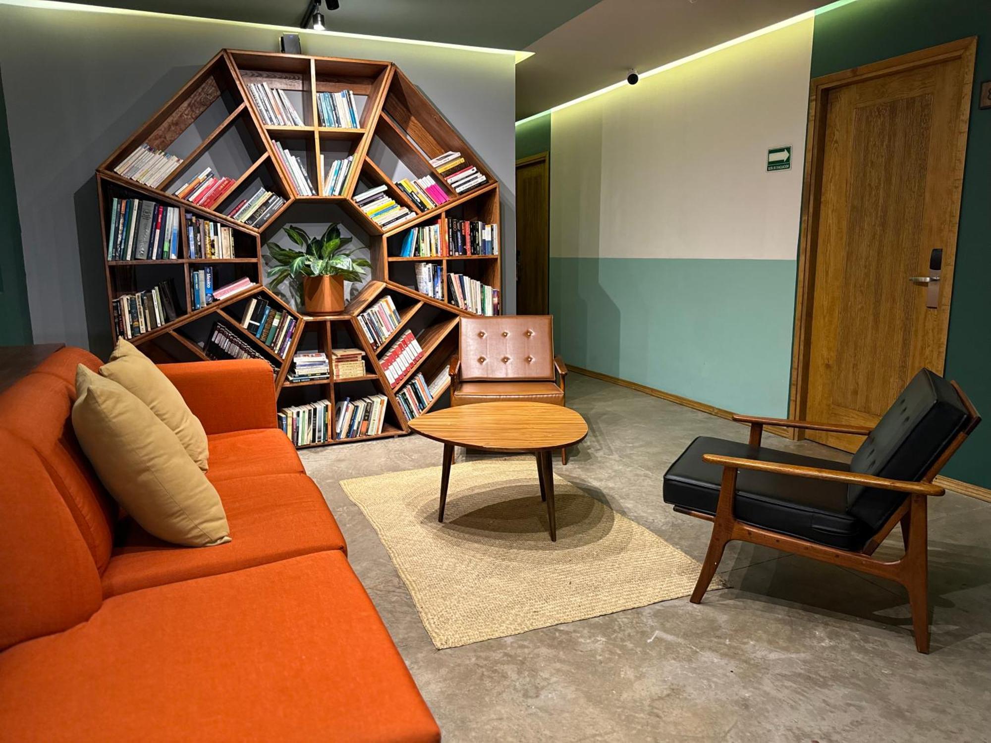 Hotel Ola Chapultepec 瓜达拉哈拉 外观 照片
